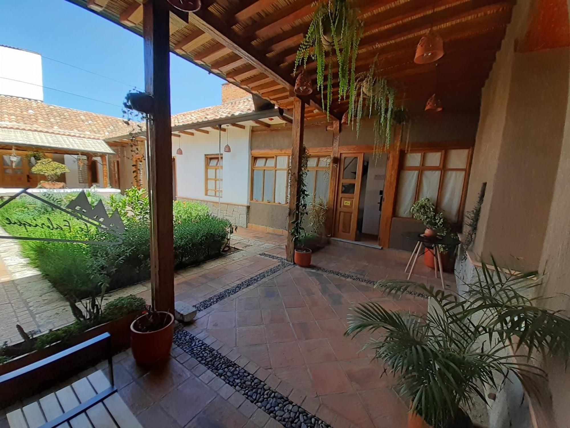 Hostal Suite Le Fabrique Cuenca Quarto foto